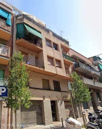 SE VENDE PISO EN BARCELONA, ZONA LA PROSPERITAT - BARCELONA