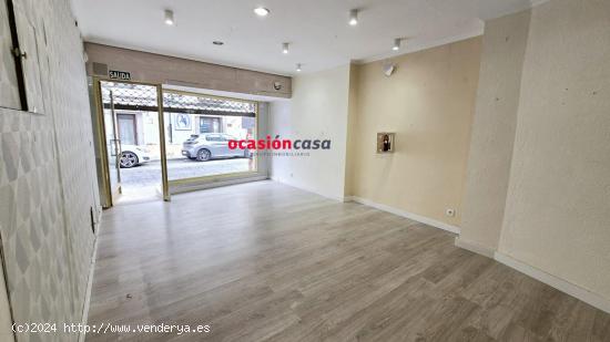  LOCAL COMERCIAL JUNTO AL AYUNTAMIENTO - CORDOBA 