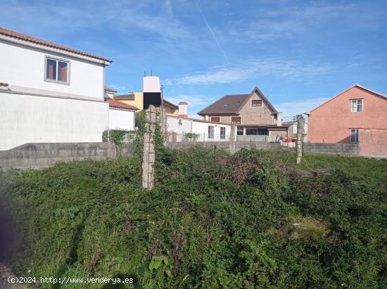 TERRENO EN AGUIÑO A 300 METROS DE LA PLAYA - A CORUÑA