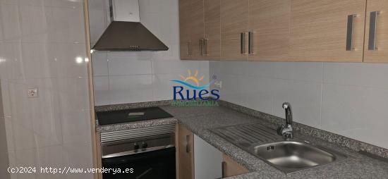 Atico Duplex de 3 Habitaciones  2 baños con garaje, zona Uji - CASTELLON