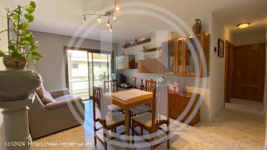   Descubre tu nuevo hogar en este acogedor piso.  - BARCELONA 