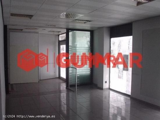 LOCAL COMERCIAL EN VENTA EN C/JAUME  BALMES/  VINYETS/ SANT BOI 131m² - BARCELONA