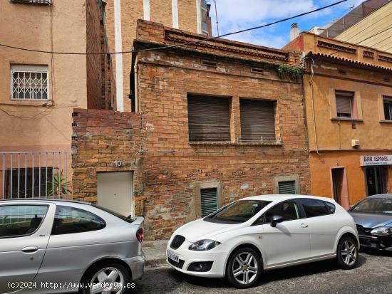  Solar en venta, zona Santa Rosa - BARCELONA 