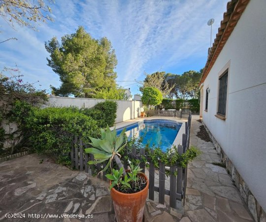 Casa en venta en L Ametlla de Mar (Tarragona)