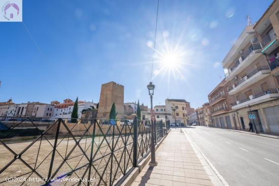 ¡Inversión Única en el Corazón de Guadix! - GRANADA