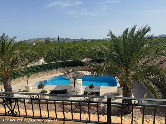 Villa en venta en Rafal (Alicante)