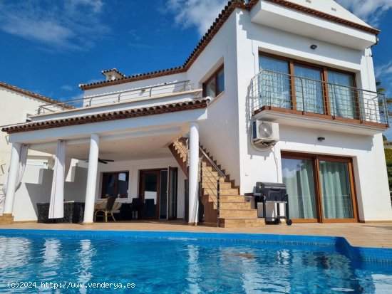 Villa en venta en Altea (Alicante)