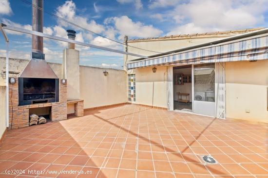 Casa en venta en Caudete, Albacete - ALBACETE