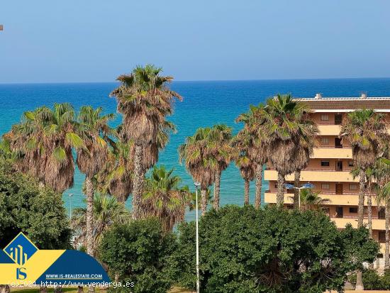 Magnifico bungalow  reformado con amplia terraza y piscina comunitaria - ALICANTE