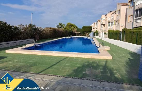 Apartamento en torreblanca , con piscina comunitaria y vistas al mar+ Garaje - ALICANTE