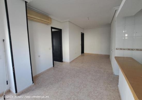 Precio Especial ! Apartamento con 2 dormitorios y ubicación centrica - ALICANTE