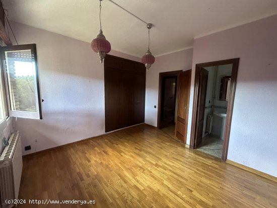 Chalet / Torre en venta  en Llinars del Vallès - Barcelona