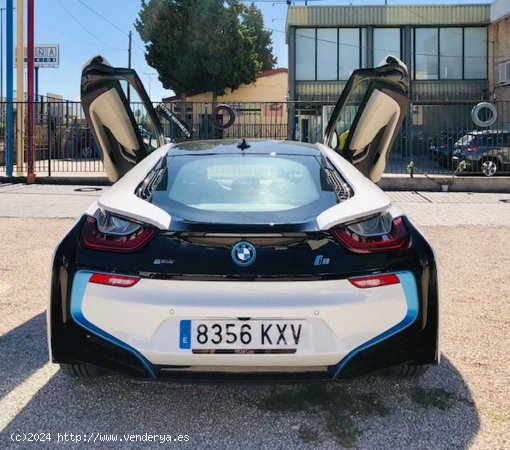 BMW i8 COUPE - Arganda del Rey