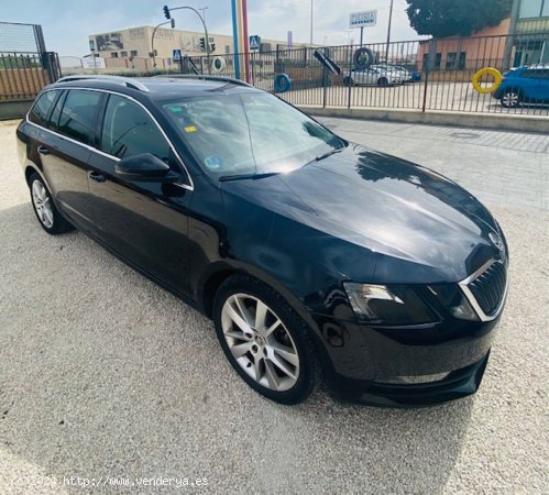 Skoda Octavia Combi 1.5 TGI 96KW(130CV)STY - Arganda del Rey