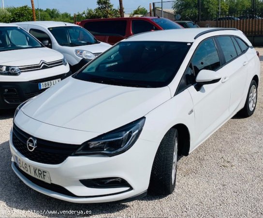 Opel Astra 1.6CDTI 81KW 110CV BUSINESS ST - Arganda del Rey