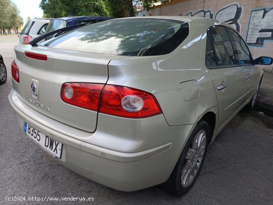 Renault Laguna 1.9 - Cornellà