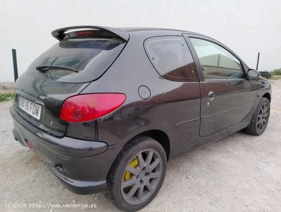 Peugeot 206 1.4 - Cornellà