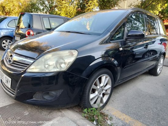  Opel Zafira 1.4 - Cornellà 