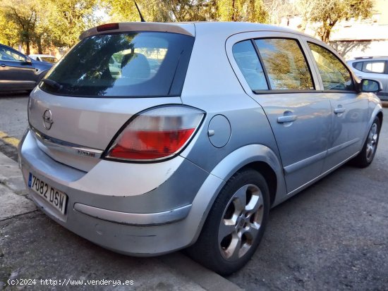 Opel Astra 1.7 - Cornellà