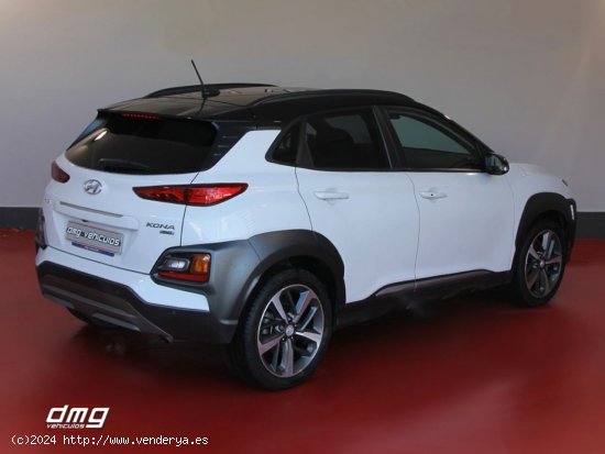 Hyundai Kona 1.6 TGDi Style DT 4x4 2C Tecno Red 5p. - Rubí