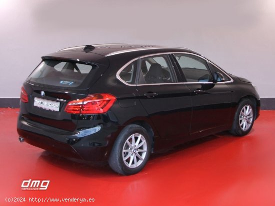 BMW Serie 2 Active Tourer 216d 5p 116 Cv - Rubí