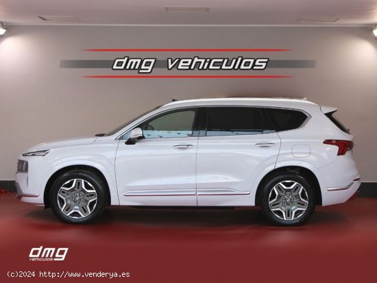 Hyundai Santa Fe 2.2 CRDi Style DCT 4x4 194Cv 7 plazas - Rubí