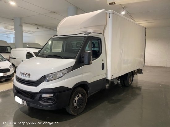 Iveco Daily Chasis Cabina 35C16 3750 160cv PLATAFORMA ELEVADORA - GARANTIA MECANICA - Barcelona