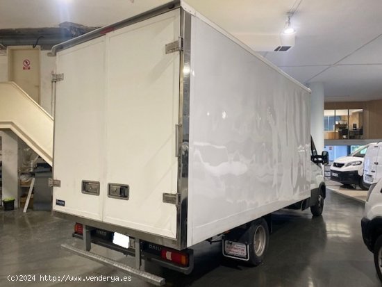 Iveco Daily Chasis Cabina 35C16 3750 160cv - GARANTIA MECANICA - Barcelona