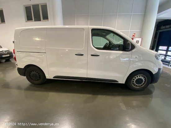 Toyota Proace Van Media 1.5D Business 100 - GARANTIA MECANICA - Barcelona