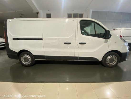 Renault Trafic Furgón 29 L2H1 dCi 120cv - GARANTIA MECANICA - Barcelona