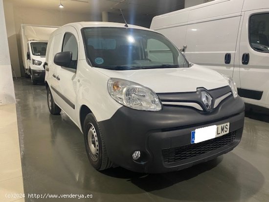 Renault Kangoo Fg. 1.5dCi Profesional 85cv. - GARANTIA MECANICA - Barcelona