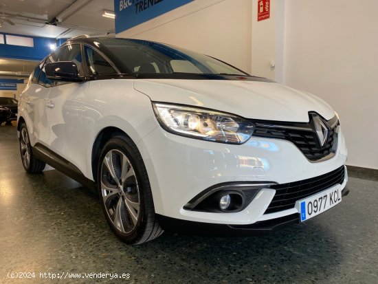 Renault Grand Scénic 1.5 DCI ZEN AUTO 7 PLAZAS - Castelldefels