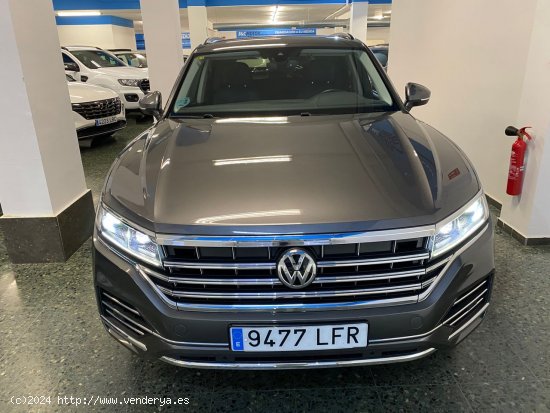 Volkswagen Touareg 3.0 TDI PREMIUM ELEGANCE AUTO 4 MOTION - Castelldefels