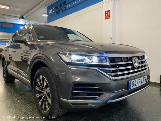 Volkswagen Touareg 3.0 TDI PREMIUM ELEGANCE AUTO 4 MOTION - Castelldefels