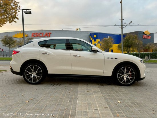 Maserati Levante SQ4 Gransport 430cv - Sant Just Desvern