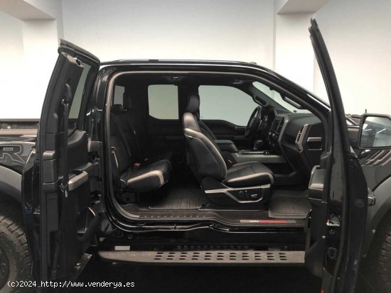 Ford F-150 RAPTOR Extended Cab Pickup - Terrassa