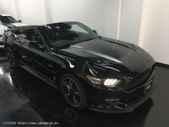 Ford Mustang 5.0 CABRIO CALIFORNIA SPECIAL - Terrassa