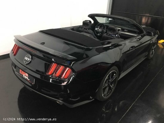 Ford Mustang 5.0 CABRIO CALIFORNIA SPECIAL - Terrassa