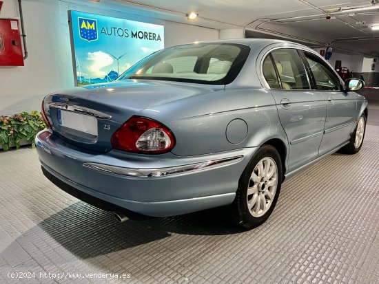 Jaguar X Type 2.5 V6 Executive. Impecable !!! Tracción 4x4. - Barcelona