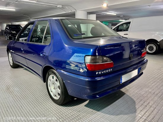 Peugeot 306 Sedan 1.6 Boulevard. Muy cuidado. A toda prueba. - Barcelona