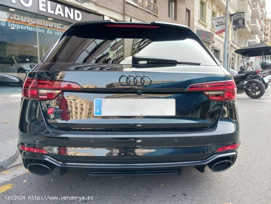 Audi RS4 Avant 2.9 TFSI QUATTRO - Barcelona