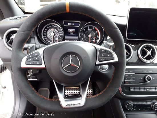 Mercedes CLA Shooting Brake 45 AMG ORANGE EDITION - Barcelona