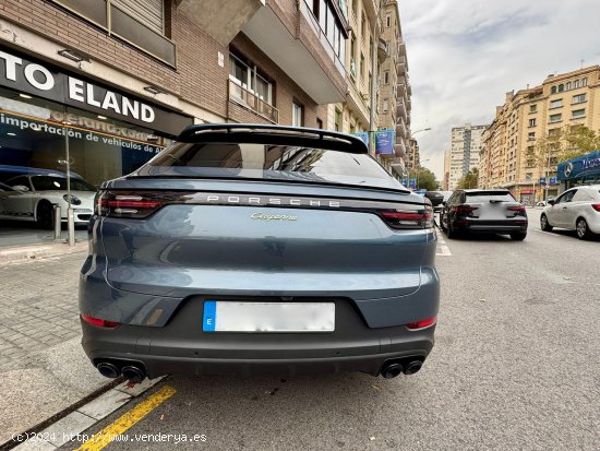 Porsche Cayenne COUPE HYBRID - Barcelona