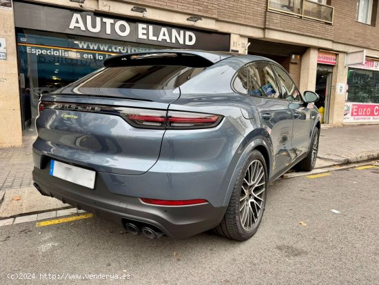 Porsche Cayenne COUPE HYBRID - Barcelona