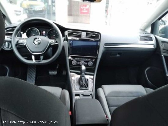 Volkswagen Golf 1.4 TSI R-LINE - Barcelona