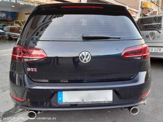 Volkswagen Golf GTI 2.0 TSI PERFORMANCE - Barcelona