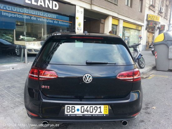 Volkswagen Golf VII 2.0 GTI Performance - Barcelona