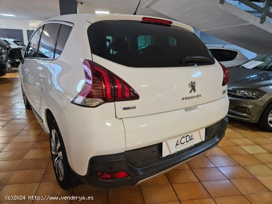 Peugeot 3008 Style 1.2 - Sant Celoni