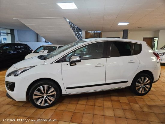 Peugeot 3008 Style 1.2 - Sant Celoni