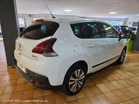 Peugeot 3008 Style 1.2 - Sant Celoni